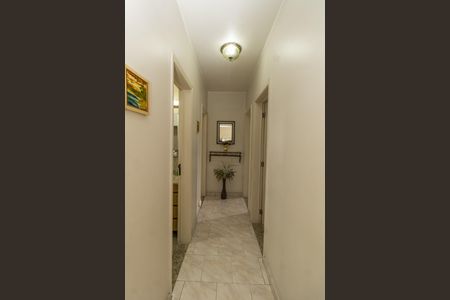 Apartamento à venda com 70m², 3 quartos e 1 vagaCorredor - Quartos