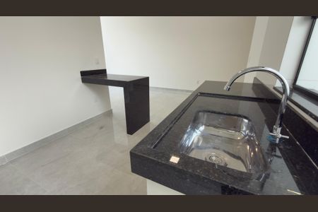 Casa à venda com 180m², 3 quartos e 2 vagas