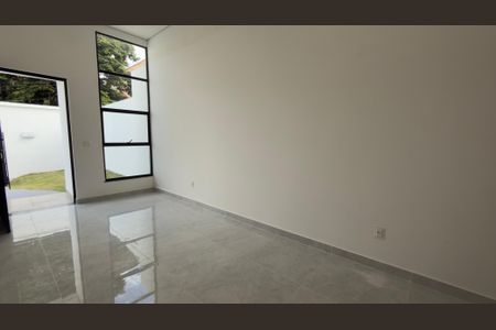 Casa à venda com 180m², 3 quartos e 2 vagas