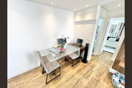 Apartamento à venda com 60m², 1 quarto e 1 vagaSala/Cozinha