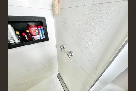 Apartamento à venda com 60m², 1 quarto e 1 vagaBanheiro da Suíte