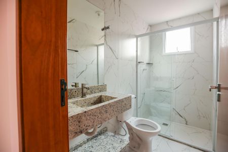Banheiro de apartamento para alugar com 1 quarto, 42m² em Vila Sonia, São Paulo