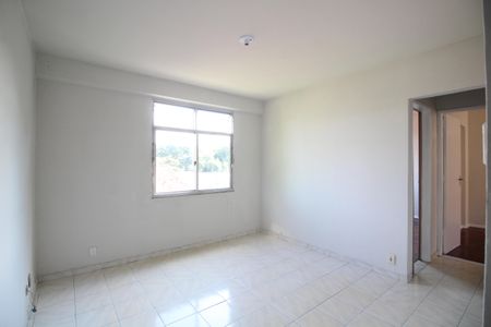 Sala de apartamento para alugar com 2 quartos, 60m² em Taquara, Rio de Janeiro