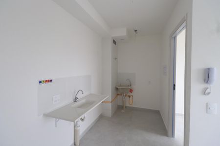 Apartamento para alugar com 34m², 2 quartos e sem vagaCozinha e Área de Serviço