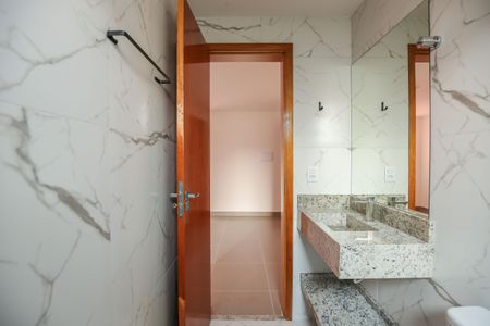 Banheiro de apartamento para alugar com 1 quarto, 42m² em Vila Sonia, São Paulo