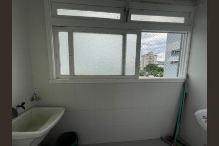 Apartamento para alugar com 115m², 3 quartos e 1 vaga