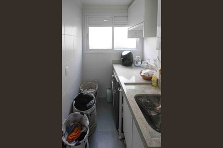 Apartamento à venda com 103m², 2 quartos e 1 vaga Apartamento à venda com 103m², 2 quartos e 1 vagaÁrea de Serviço