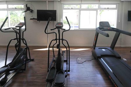 Apartamento à venda com 103m², 2 quartos e 1 vaga Apartamento à venda com 103m², 2 quartos e 1 vagaÁrea comum - Academia