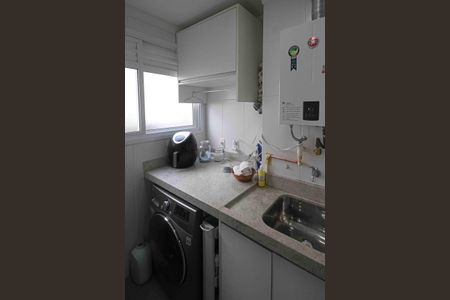 Apartamento à venda com 103m², 2 quartos e 1 vaga Apartamento à venda com 103m², 2 quartos e 1 vagaÁrea de Serviço