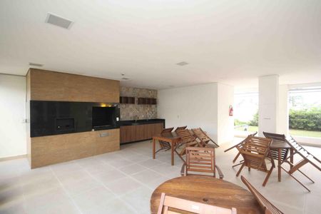 Apartamento à venda com 103m², 2 quartos e 1 vaga Apartamento à venda com 103m², 2 quartos e 1 vagaÁrea comum - Churrasqueira