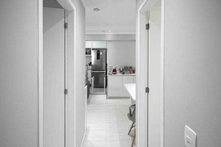 Apartamento à venda com 103m², 2 quartos e 1 vaga Apartamento à venda com 103m², 2 quartos e 1 vagaCorredor