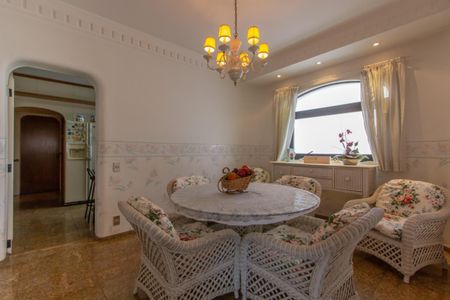 Apartamento à venda com 350m², 4 quartos e 4 vagas Apartamento à venda com 350m², 4 quartos e 4 vagasFoto 47