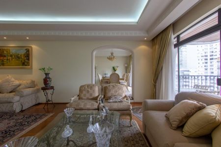 Apartamento à venda com 350m², 4 quartos e 4 vagas Apartamento à venda com 350m², 4 quartos e 4 vagasFoto 31