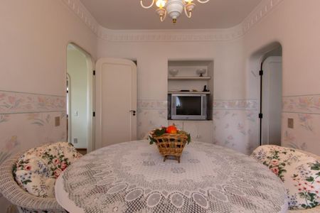 Apartamento à venda com 350m², 4 quartos e 4 vagas Apartamento à venda com 350m², 4 quartos e 4 vagasFoto 50