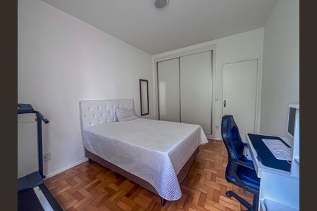 Apartamento à venda com 110m², 3 quartos e 1 vagaQuarto 2