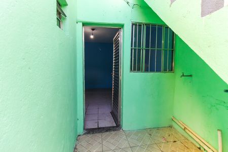 Casa para alugar com 40m², 1 quarto e sem vagaQuintal