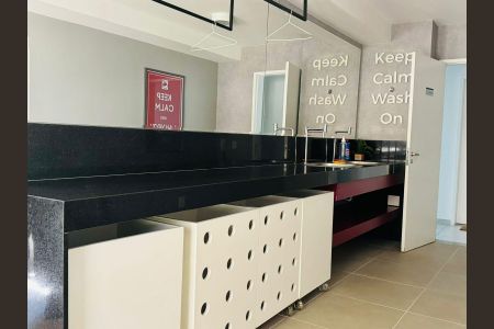 Apartamento à venda com 25m², 1 quarto e sem vagaÁrea externa