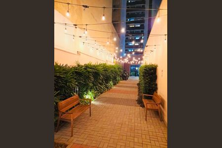 Apartamento à venda com 25m², 1 quarto e sem vagaÁrea externa