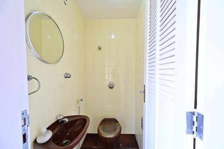 Apartamento à venda com 84m², 2 quartos e 1 vagaBanheiro de Serviço