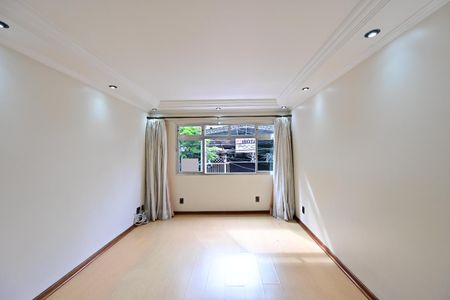 Apartamento à venda com 84m², 2 quartos e 1 vagaSala