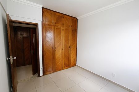 Apartamento para alugar com 106m², 3 quartos e 2 vagasQuarto 2