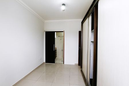Apartamento para alugar com 106m², 3 quartos e 2 vagasQuarto 3 - Suíte