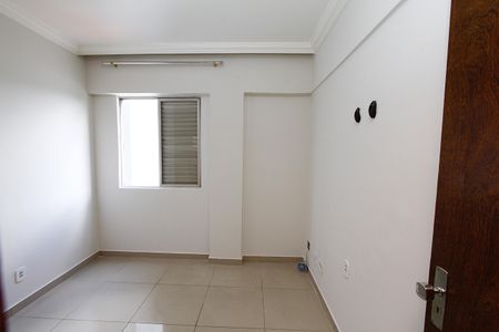Apartamento para alugar com 106m², 3 quartos e 2 vagasQuarto 2