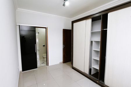 Apartamento para alugar com 106m², 3 quartos e 2 vagasQuarto 3 - Suíte