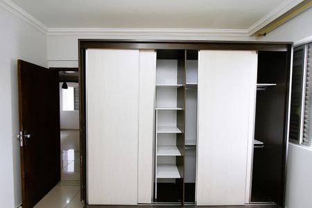 Apartamento para alugar com 106m², 3 quartos e 2 vagasQuarto 3 - Suíte