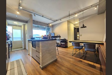 Sala/Cozinha de apartamento para alugar com 2 quartos, 62m² em Chácara Santo Antônio, São Paulo