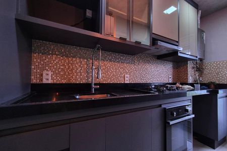 Apartamento para alugar com 55m², 2 quartos e 1 vagaCozinha 