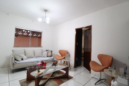 Sala de casa para alugar com 3 quartos, 150m² em Osvaldo Rezende, Uberlândia