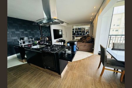 Foto 10 de apartamento à venda com 2 quartos, 160m² em Jardim Tupanci, Barueri