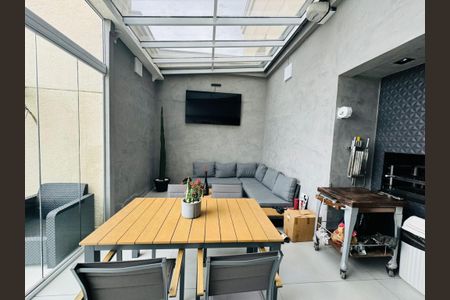 Foto 13 de apartamento à venda com 2 quartos, 160m² em Jardim Tupanci, Barueri