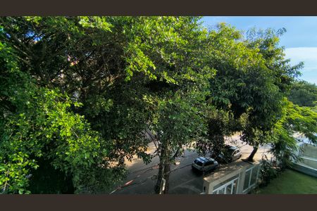 Apartamento à venda com 138m², 3 quartos e 2 vagas Apartamento à venda com 138m², 3 quartos e 2 vagasVaranda