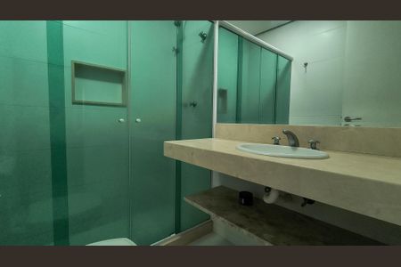 Apartamento à venda com 138m², 3 quartos e 2 vagas Apartamento à venda com 138m², 3 quartos e 2 vagasBanheiro da Suíte 1