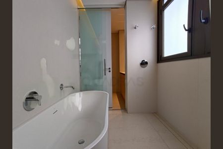 Apartamento à venda com 480m², 4 quartos e 4 vagasFoto 52