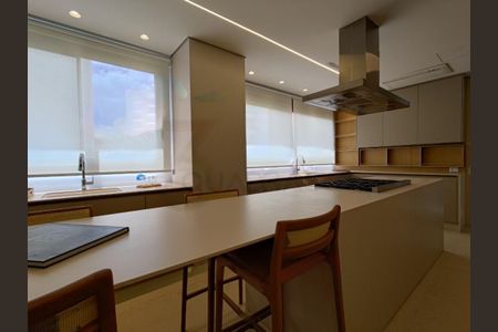 Apartamento à venda com 480m², 4 quartos e 4 vagasFoto 15