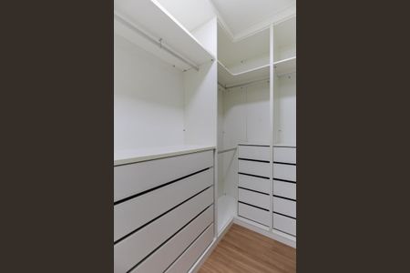 Casa para alugar com 150m², 3 quartos e 3 vagasCloset da suíte 1