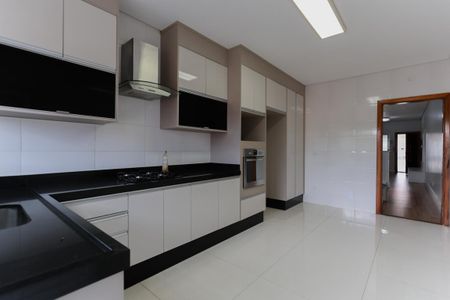 Casa para alugar com 150m², 3 quartos e 3 vagasCozinha