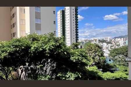 Apartamento à venda com 76m², 3 quartos e 1 vagavista