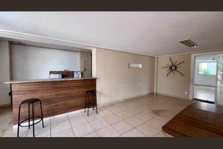 Apartamento à venda com 76m², 3 quartos e 1 vagaÁrea comum - Salão de festas