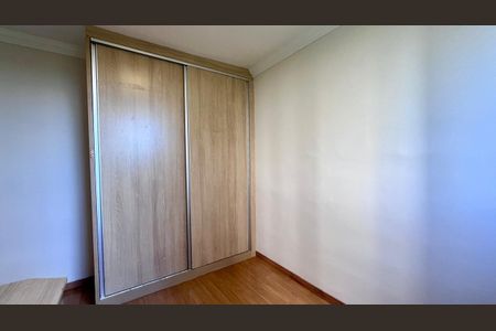 Apartamento à venda com 76m², 3 quartos e 1 vagaquarto 