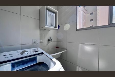 Apartamento à venda com 76m², 3 quartos e 1 vagaÁrea de Serviço