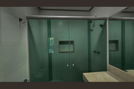 Apartamento à venda com 138m², 3 quartos e 2 vagas Apartamento à venda com 138m², 3 quartos e 2 vagasBanheiro do Quarto 1