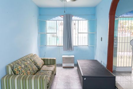 Sala de casa para alugar com 3 quartos, 150m² em Campo Grande, Rio de Janeiro