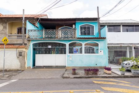 Casa para alugar com 200m², 3 quartos e 1 vagaPlaca Instalada em 06/03/2026 com o código 1PRJ950-198