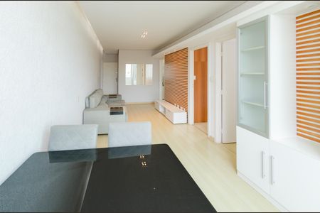 Sala de apartamento à venda com 2 quartos, 60m² em Buritis, Belo Horizonte