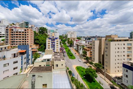 Apartamento à venda com 60m², 2 quartos e 1 vagaVista