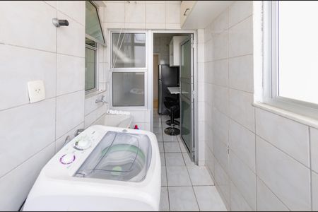 Apartamento à venda com 60m², 2 quartos e 1 vagaÁrea de serviço